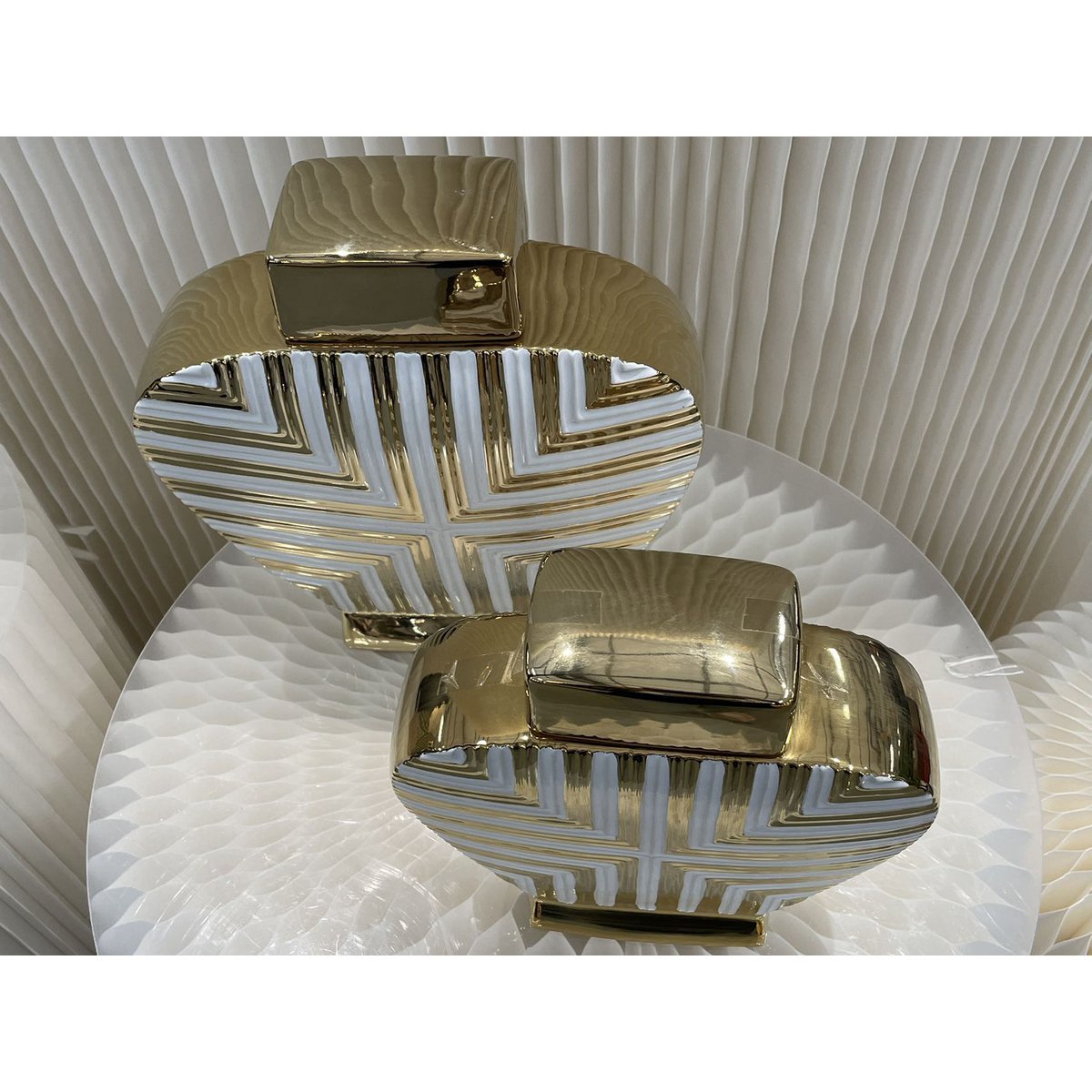 Porseleinen Pot in Goud en Wit - Art Deco Inspiratie