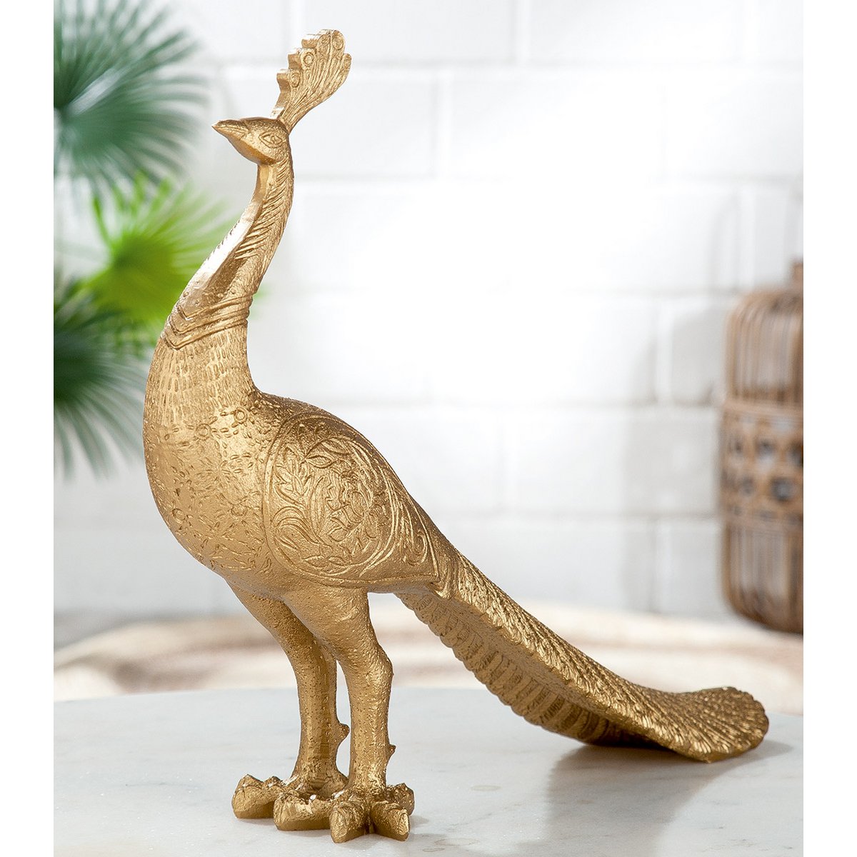 Polyfiguur "Pauw" goudkleurig H.37cm